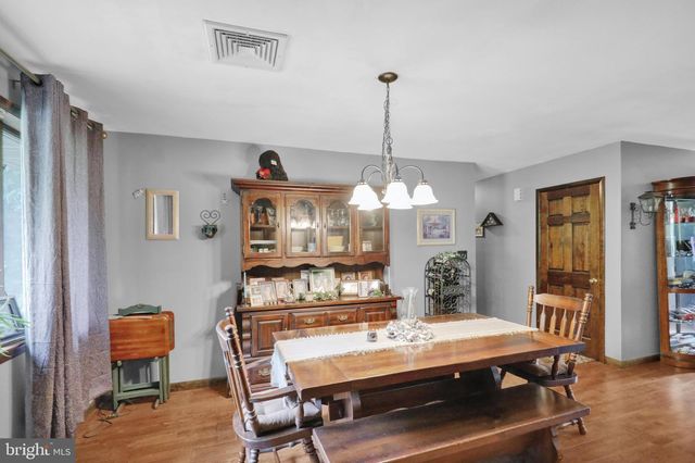620 GOUGLERSVILLE RD, Reading, PA 19608