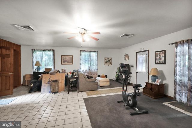 620 GOUGLERSVILLE RD, Reading, PA 19608