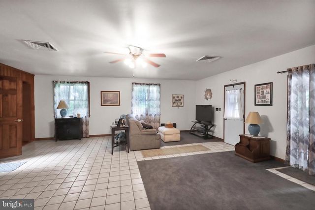620 GOUGLERSVILLE RD, Reading, PA 19608