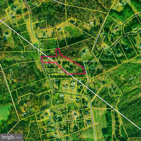 620 GOUGLERSVILLE RD, Reading, PA 19608