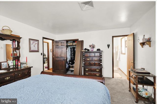 620 GOUGLERSVILLE RD, Reading, PA 19608