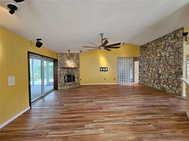 1795 BAYHILL DRIVE, Oldsmar, FL 34677