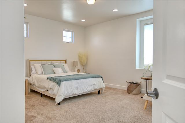 315 Tresana Lane, San Luis Obispo, CA 93401