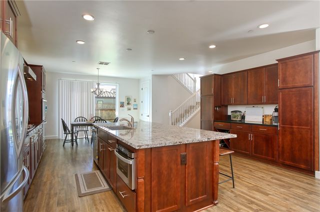 315 Tresana Lane, San Luis Obispo, CA 93401