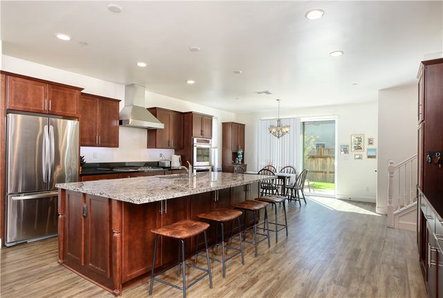 315 Tresana Lane, San Luis Obispo, CA 93401