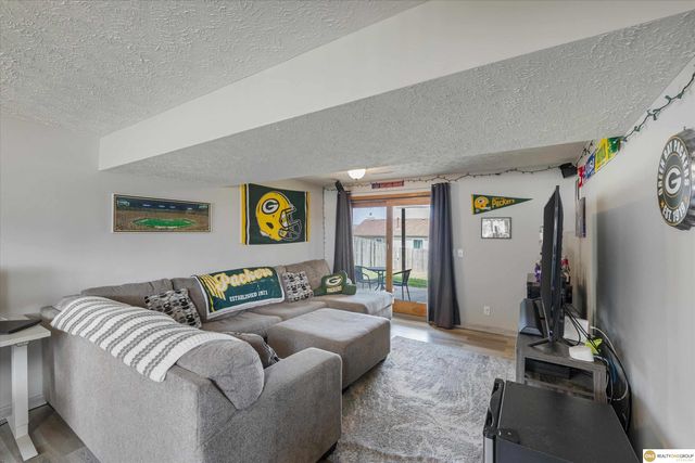 15312 Greene Avenue, Omaha, NE 68138
