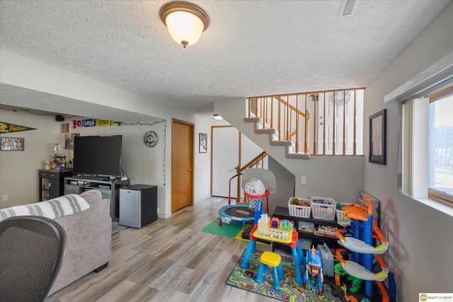 15312 Greene Avenue, Omaha, NE 68138
