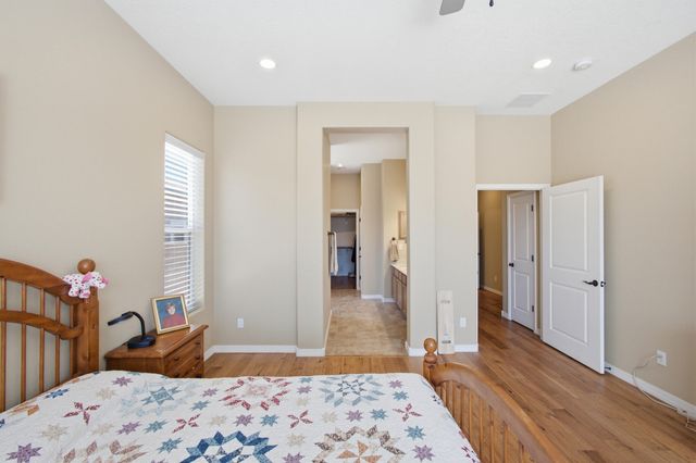 520 Pecos River Road SW, Los Lunas, NM 87031