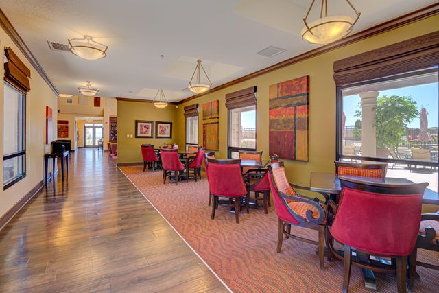 520 Pecos River Road SW, Los Lunas, NM 87031