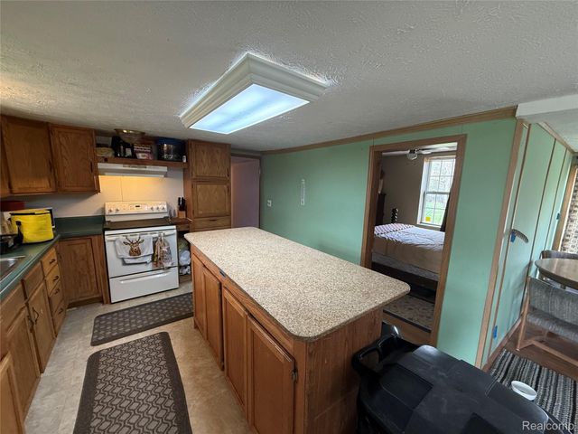 6392 20th Ave Avenue, Sylvan Township, MI 49679