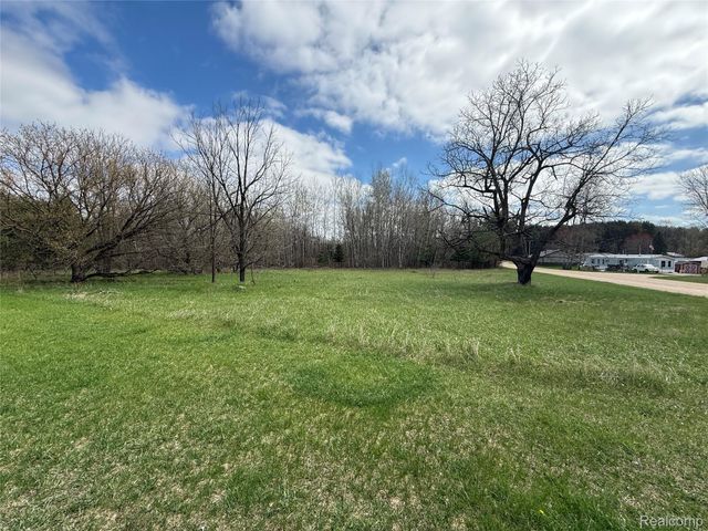 6392 20th Ave Avenue, Sylvan Township, MI 49679