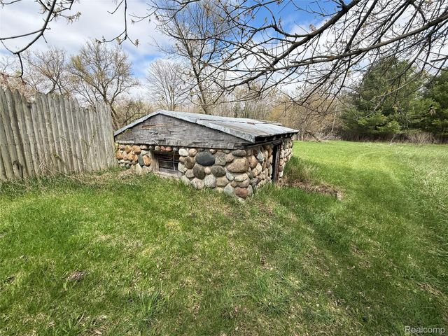6392 20th Ave Avenue, Sylvan Township, MI 49679