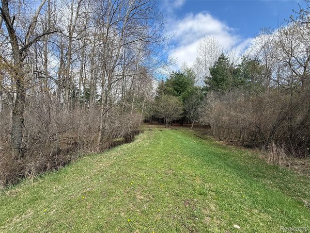 6392 20th Ave Avenue, Sylvan Township, MI 49679