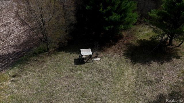 6392 20th Ave Avenue, Sylvan Township, MI 49679