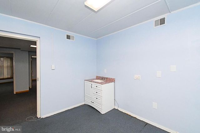 608 EASTON RD, Willow Grove, PA 19090