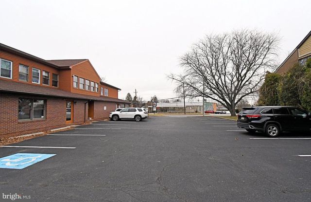 608 EASTON RD, Willow Grove, PA 19090