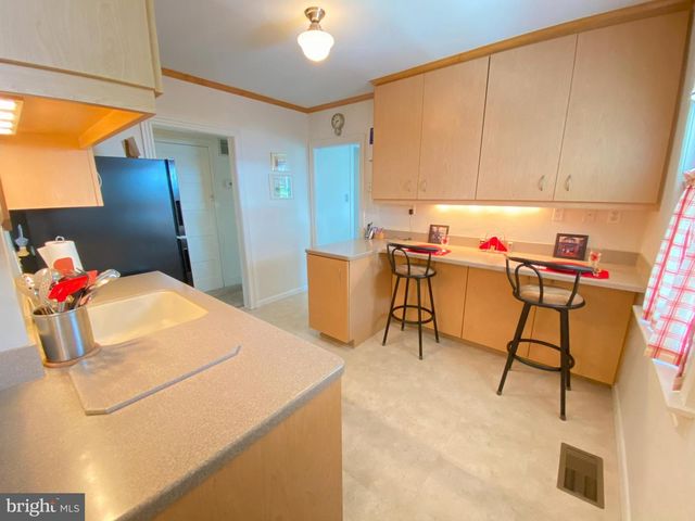 433 KATHMERE RD, Havertown, PA 19083