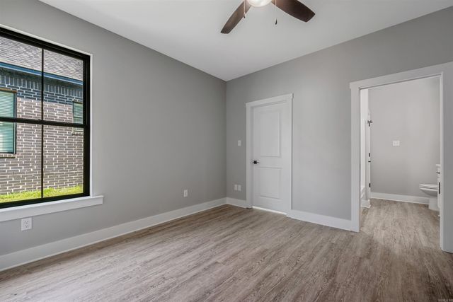 105 Easy Street, Maumelle, AR 72113