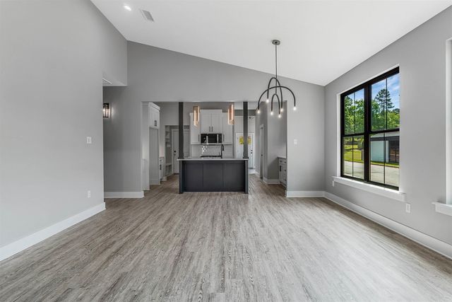 105 Easy Street, Maumelle, AR 72113