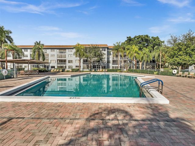 800 SW 125th Way 407O, Pembroke Pines, FL 33027