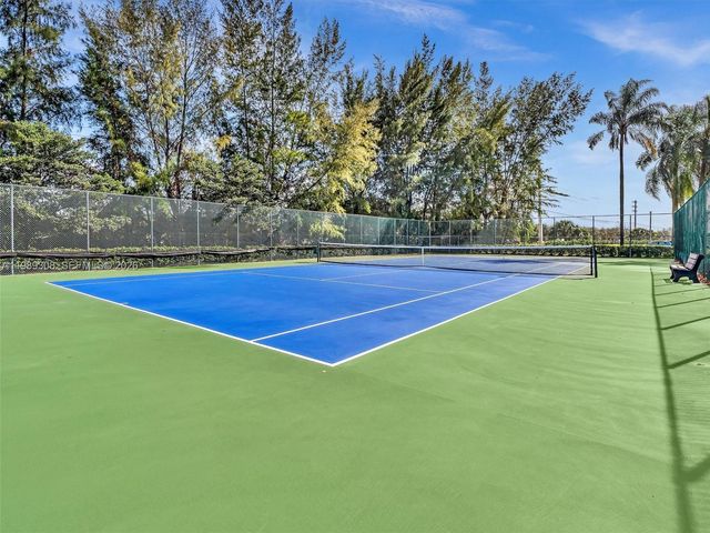 800 SW 125th Way 407O, Pembroke Pines, FL 33027