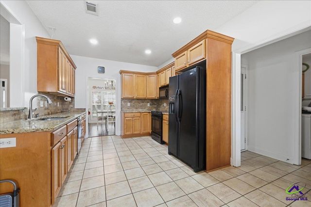 110 Cole, Warner Robins, GA 31088