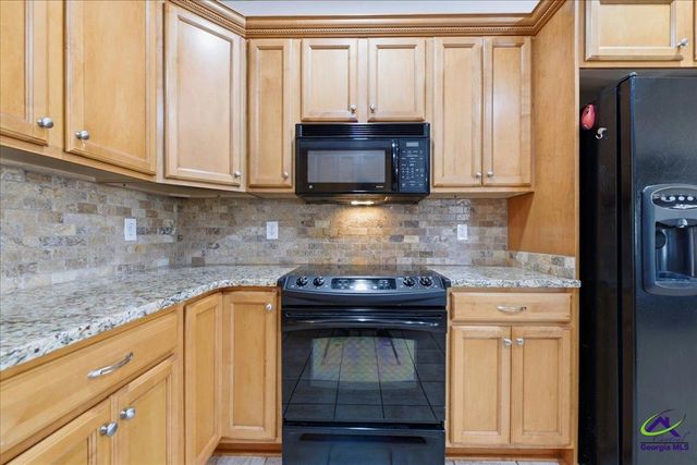 110 Cole, Warner Robins, GA 31088