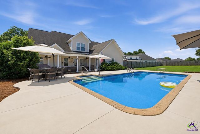 110 Cole, Warner Robins, GA 31088