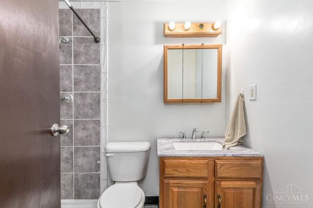 8831 Twincreek Drive, Franklin Twp, OH 45005