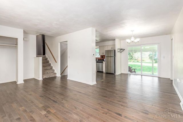 8831 Twincreek Drive, Franklin Twp, OH 45005