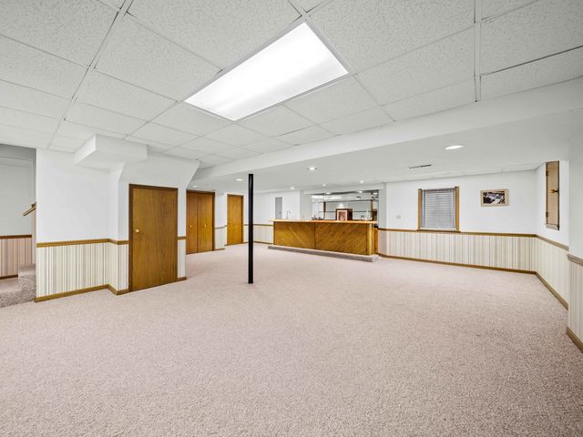 2334 Phillips Drive, Glenview, IL 60026