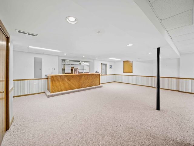2334 Phillips Drive, Glenview, IL 60026