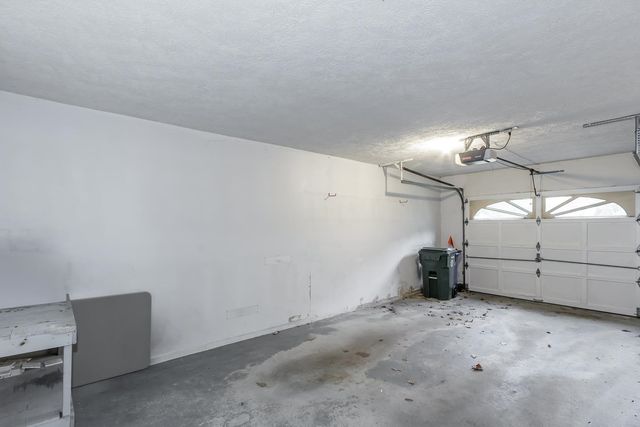 214 Winding Pond Road, Londonderry, NH 03053