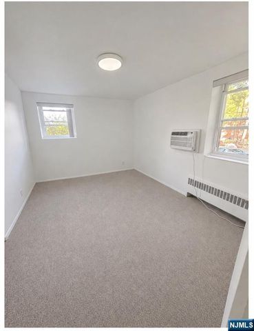 2345 Linwood Avenue 1A, Fort Lee, NJ 07024