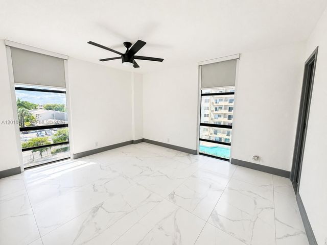 1825 W 44th Pl 501, Hialeah, FL 33012