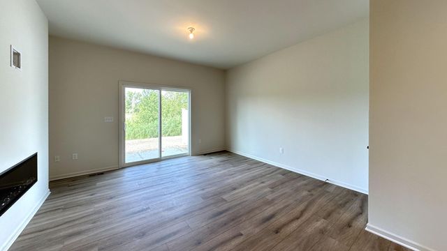 4268 Plum Village Circle 38, Raisinville Twp, MI 48161