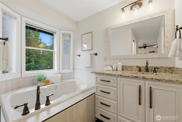 12320 SE 204th Street, Kent, WA 98031
