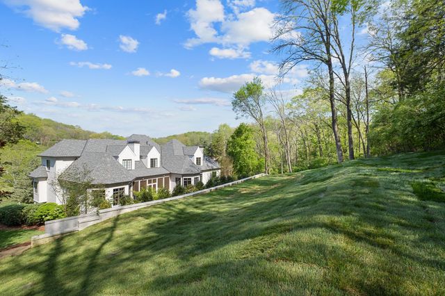 328 White Swans Xing, Brentwood, TN 37027