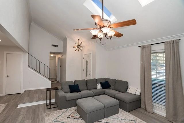 2116 Oak Brook Drive, Richardson, TX 75081