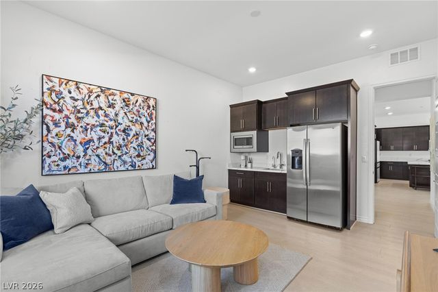 153 Juliette Pointe Lane, Henderson, NV 89011