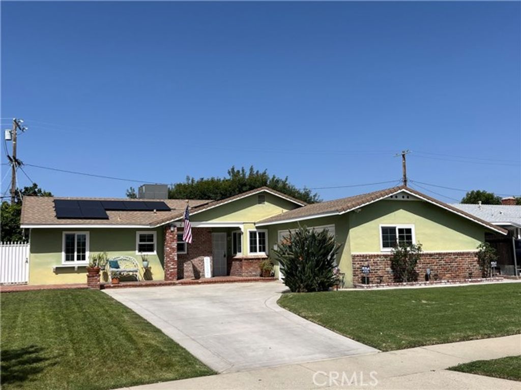 11155 Gaviota, Granada Hills (los Angeles), CA 91344