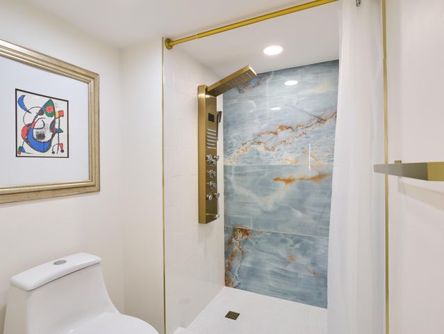 124 Lakeshore Drive 829, North Palm Beach, FL 33408