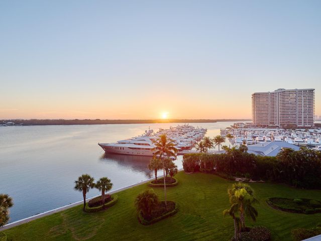 124 Lakeshore Drive 829, North Palm Beach, FL 33408