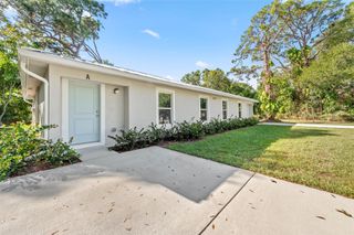 2703 Avenue G, Fort Pierce, FL 34947