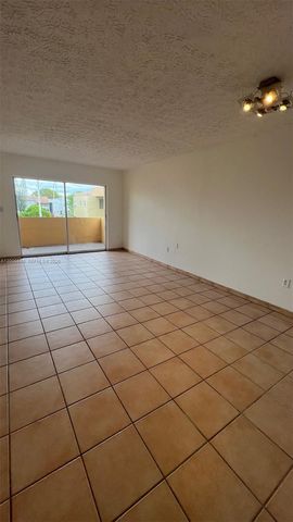 6070 W 18th Avenue 323, Hialeah, FL 33012