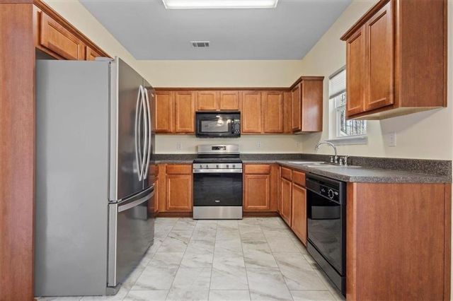 3592 Elk Horn Trail, Atlanta, GA 30349