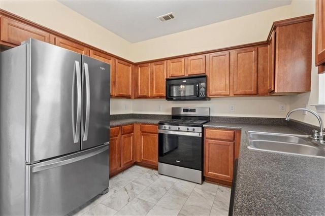 3592 Elk Horn Trail, Atlanta, GA 30349