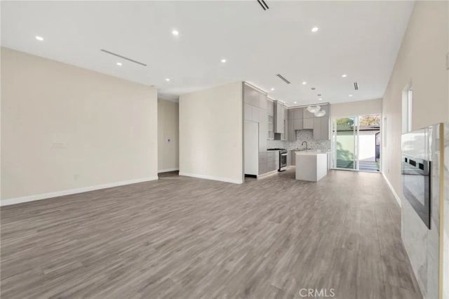 8149 Saint Clair Avenue, North Hollywood, CA 91605