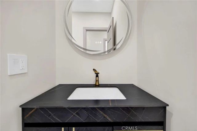 8149 Saint Clair Avenue, North Hollywood, CA 91605