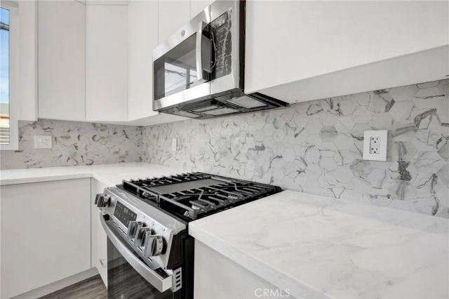 8149 Saint Clair Avenue, North Hollywood, CA 91605